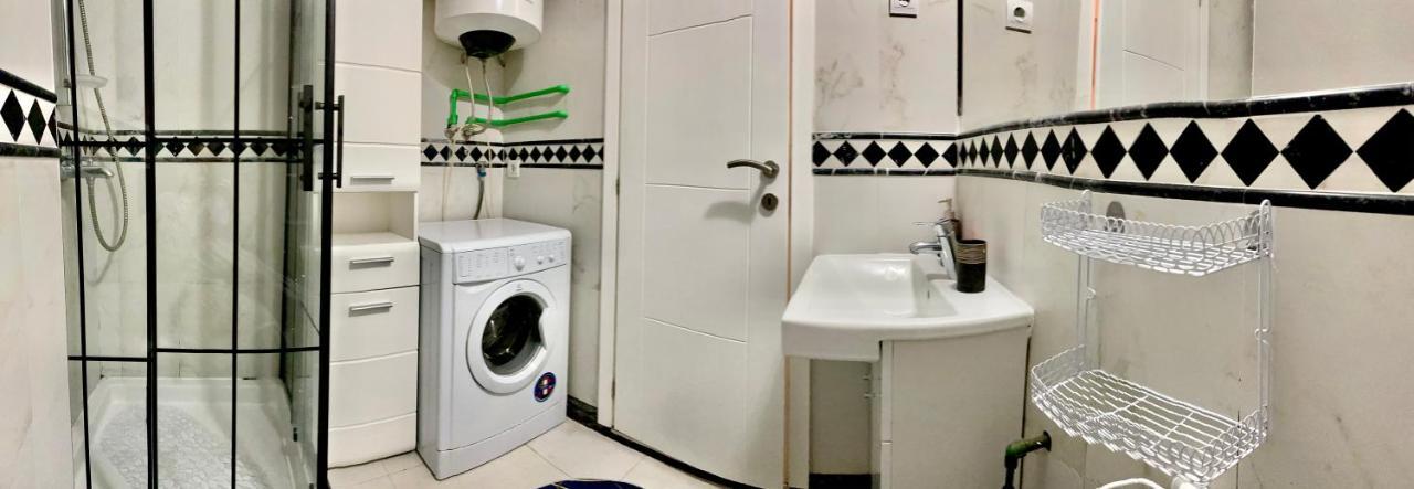 Dorotea Butterfly Apartment บุดวา ภายนอก รูปภาพ