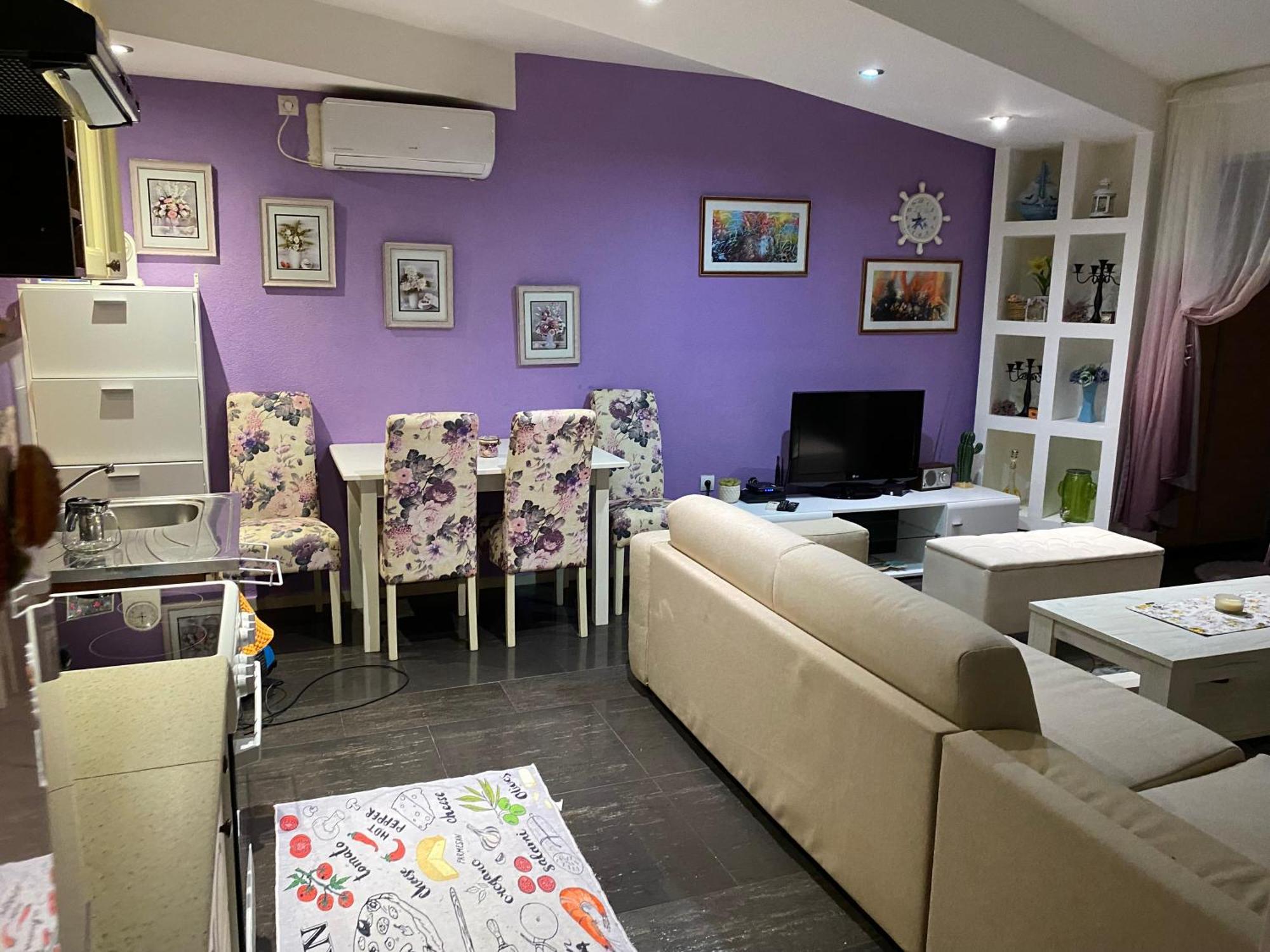 Dorotea Butterfly Apartment บุดวา ภายนอก รูปภาพ