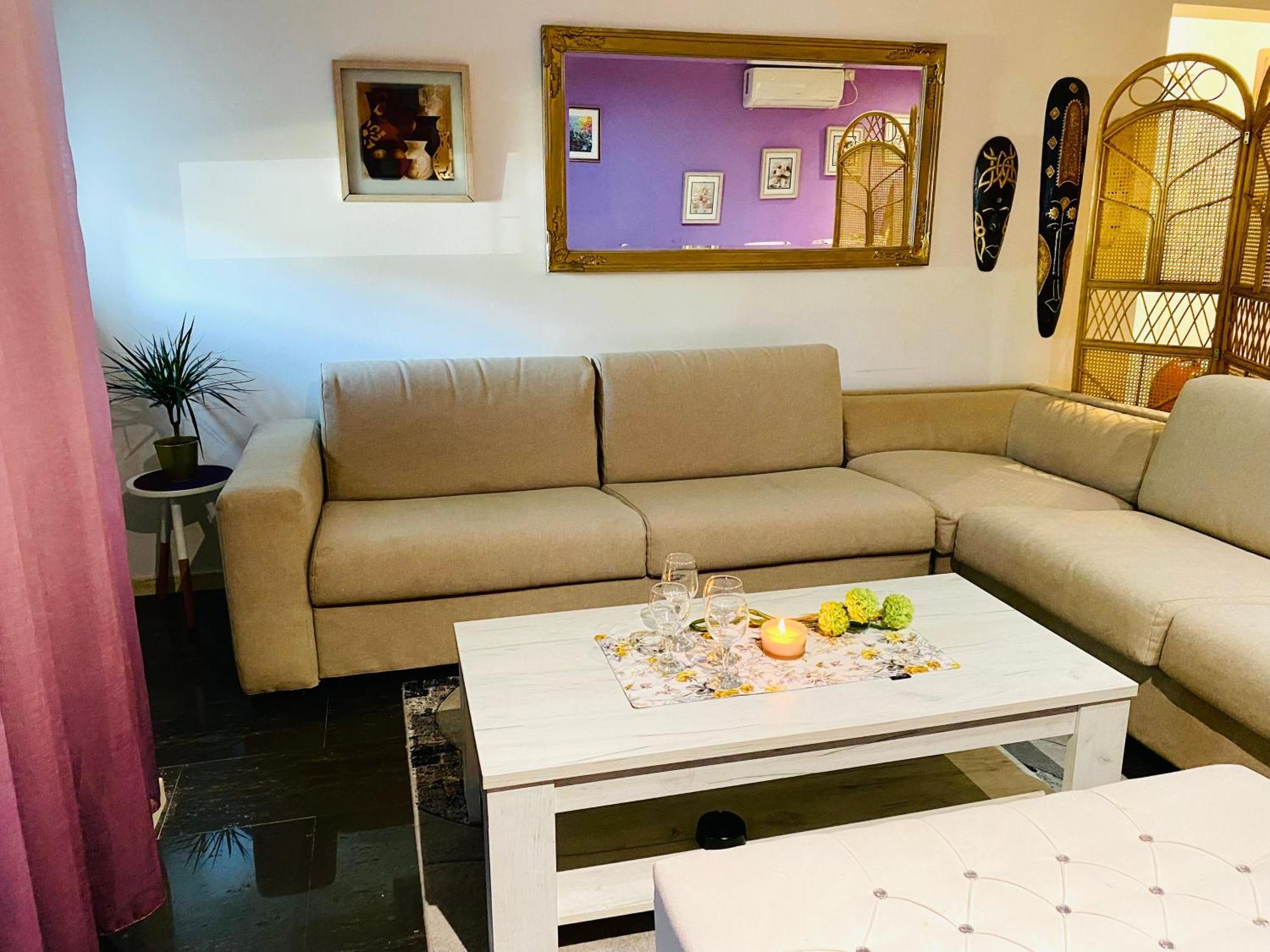 Dorotea Butterfly Apartment บุดวา ภายนอก รูปภาพ