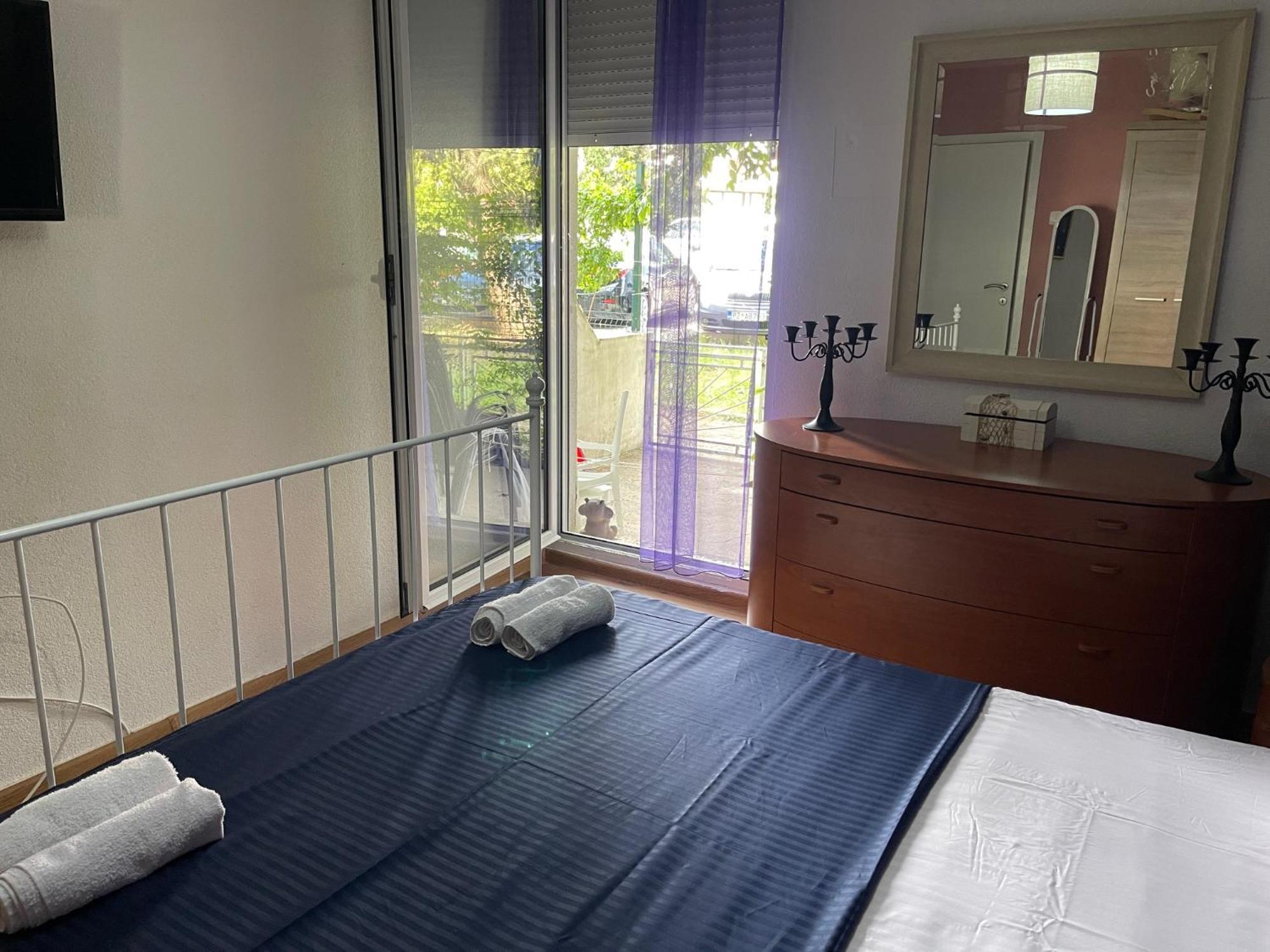 Dorotea Butterfly Apartment บุดวา ภายนอก รูปภาพ